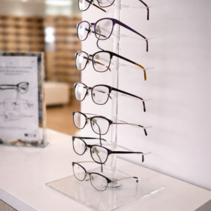 EXHIBIDOR CLIP 7 PLANE